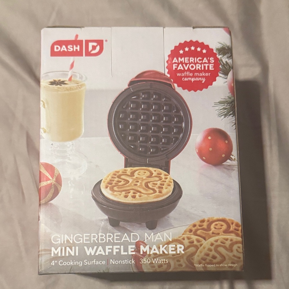 Ash Red Mini Waffle Maker
